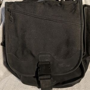 Heavy duty laptop bag